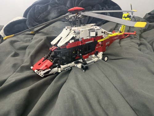 Lego technic airbus h175 - lego,