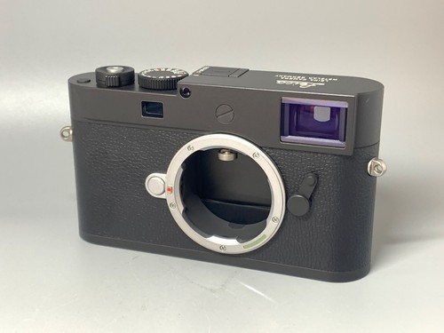 Leica m11 black paint - leica, m11-d