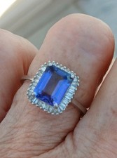 AAAA Tanzanite set In 950