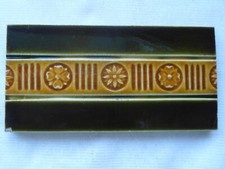 Old Majolica Victorian / Edwardian green + brown Floral  Border half tile 6"x3"