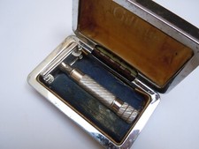 Vintage Gillette Aristocrat #21 safety razor rhodium