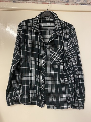 Ladies shirt size black - shirt, 16