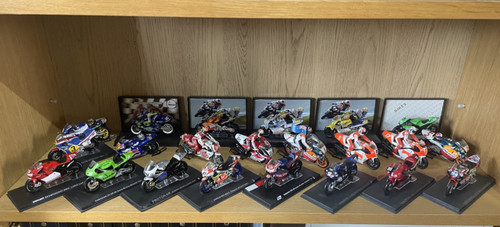 Ixo collectors cut racing - ixo, 1.24