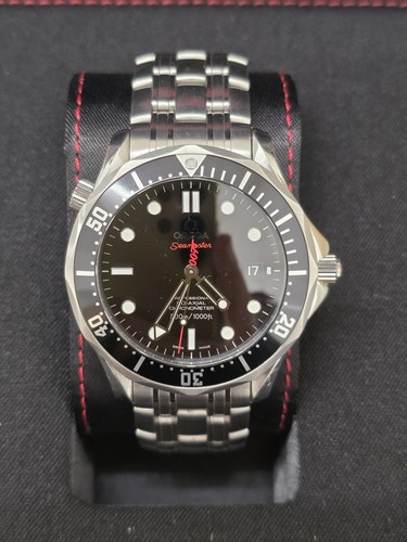 Omega seamaster diver 007 - omega,