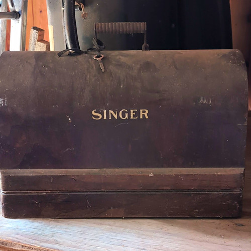 Vintage 1925 singer 28k hand - vintage,