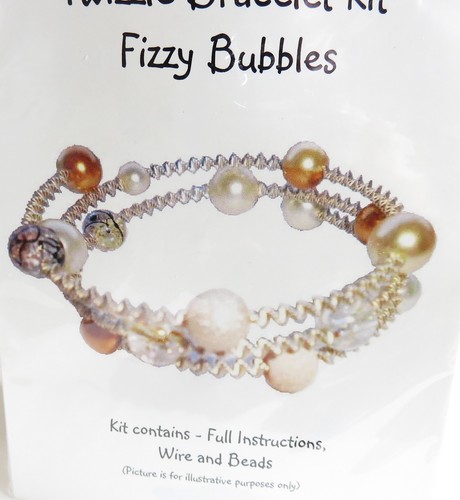Twizzle bracelet making - making, kit