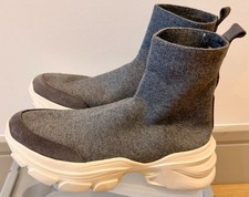 Zara Grey Chunky Sole Sock