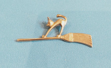 Vintage Avon Cat On Broomstick