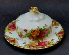 BONE CHINA ROYAL ALBERT OLD COUNTRY ROSES ROUND BUTTER DISH
