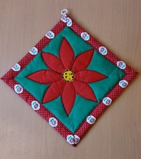 Quilted Christmas Poinsettia