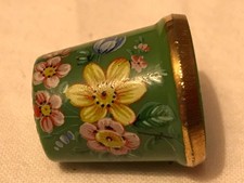 Beautiful Vintage Venetian Hand-Painted Floral on Green Glass Thimble