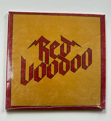 Red voodoo - voodoo,