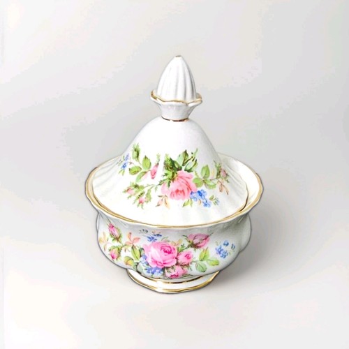 Beautiful sugar bowl royal - beautiful,