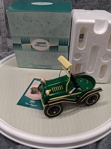 Hallmark kiddie car classics - car,