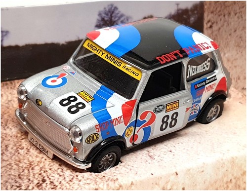Corgi scale diecast 04434 - scale,
