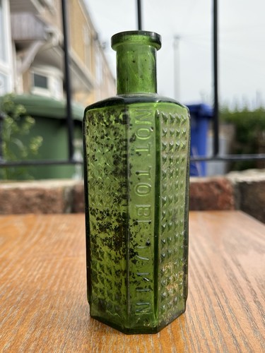Victorian green glass - green, hobnail
