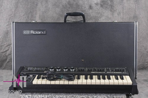 Roland analog synthesizer - sh-2,