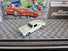 Vintage 2007 ‘69 Dodge Coronet Super Bee White Hot Wheels Diecast Toy Car 
