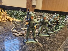 320!!!!!! Plastic Toy Soldiers