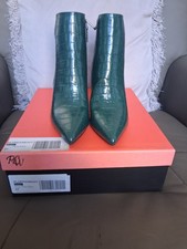 Ruth Langsford Small Boots