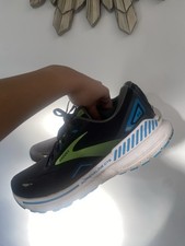 Brooks Adrenaline GTS 22