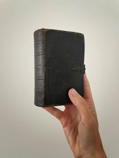 1850 Book of Common Prayer Leather bound Gilt Metal Clasp