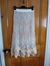 Handmade Cream & Gold Lace See