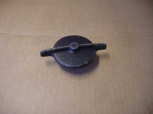 Jaguar daimler oil filler cap - oil,