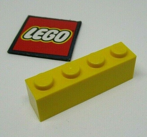 Lego 1x4 bricks - of, 8