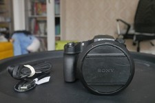 Sony Cyber-shot DSC-RX10 III