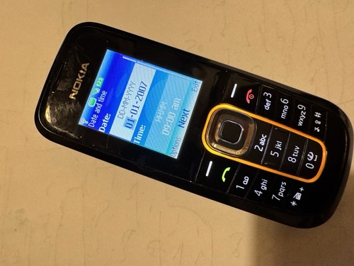Nokia 2600 classic - ,