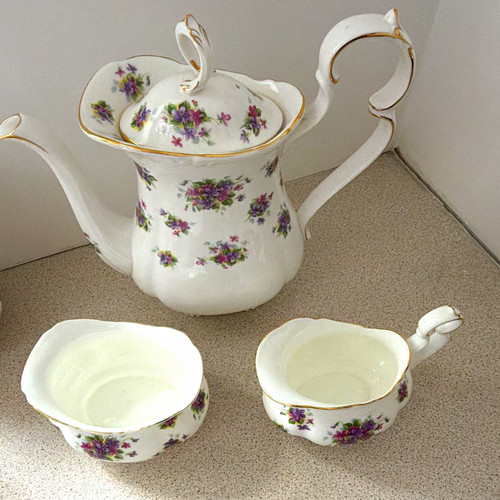 Royal albert porcelain floral - albert,