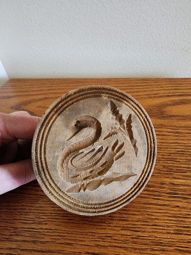 Vintage antique wooden carved - antique,