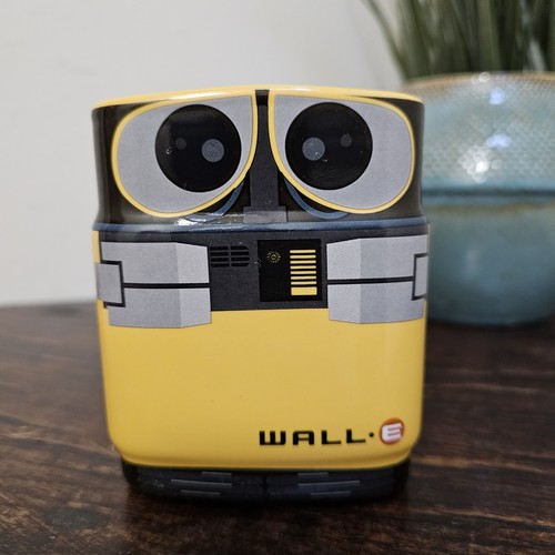 Wall robot mug squared - robot,