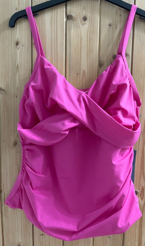 Bnwt ruth langsford holiday - bnwt,