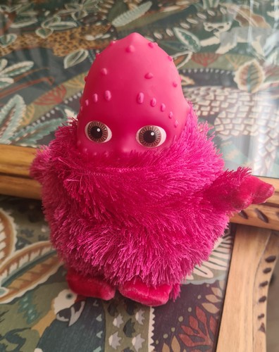 Golden bear pink boohbah - bear,