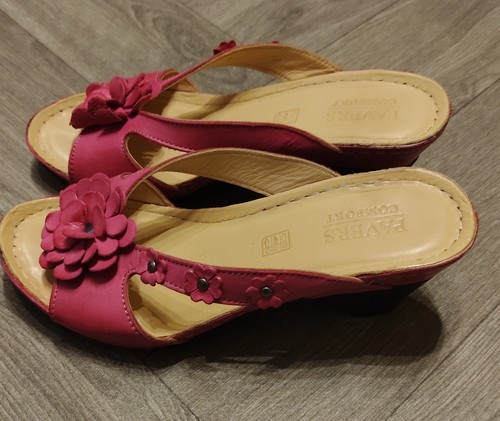 Pavers cerise leather - pavers,