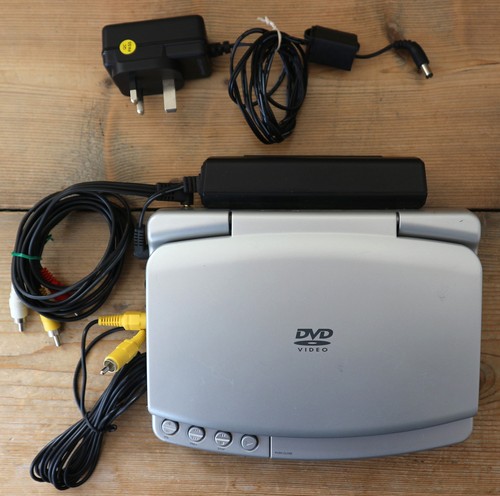Venturer pvs 123 portable dvd - pvs,