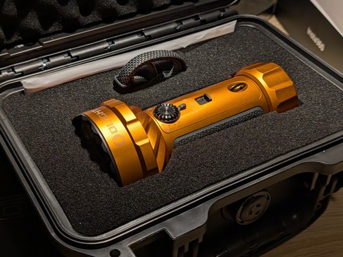 Olight marauder mini - 2, with