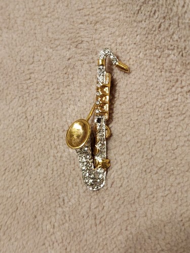 Vintage gold tone - tone, rhinestone