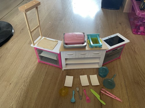 Barbie kitchen playset - barbie,