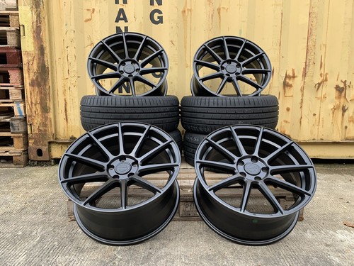 Black genuine aluwerks - 17",