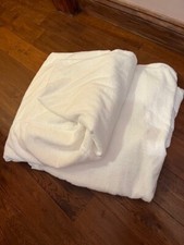 Standard Bed Cover Treatment Couch Mattresses White Used Once 