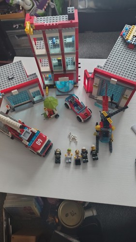 Incomplete lego city fire - city,
