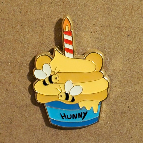 Disney loungefly winnie the - loungefly,