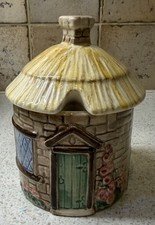 Sylva Ceramics Straw Roof