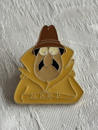 Vintage pin badge inspector - pin,