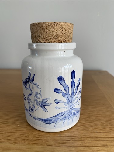 Vintage coastal studio - , pottery