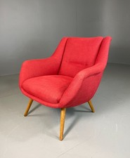 Mid Century Lounge Chair