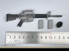 1Set 1:6 Scale Rifle Weapon